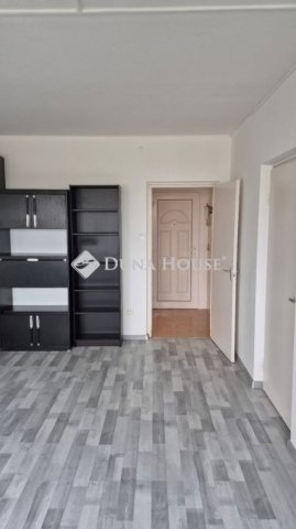 Eladó panellakás, Budapesten, IV. kerületben 58 M Ft, 2 szobás