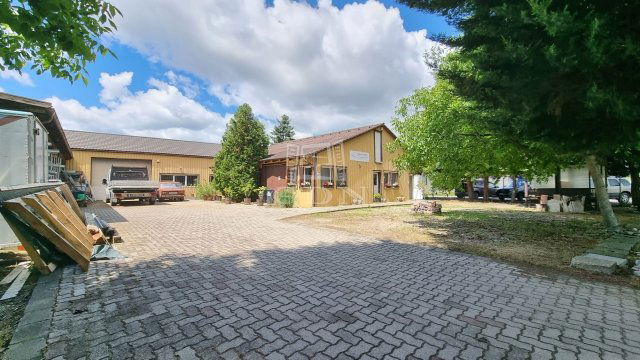 Eladó ipari ingatlan, Székesfehérvárott 199 M Ft