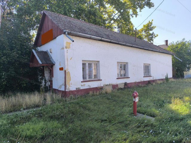 Eladó családi ház, Rákóczifalván 9.99 M Ft, 3 szobás