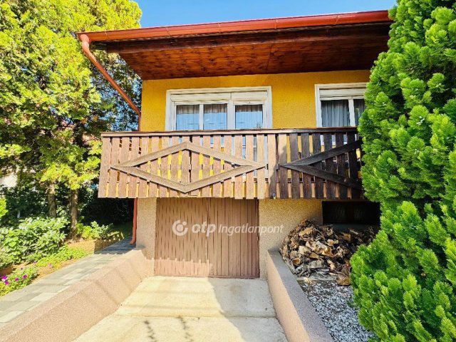 Eladó családi ház, Debrecenben 124.9 M Ft, 4 szobás