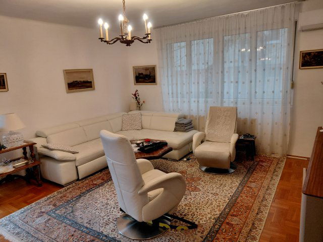 Eladó téglalakás, Budapesten, XII. kerületben 194.9 M Ft