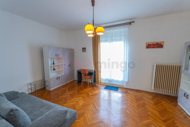 Eladó téglalakás, Pécsett 27.9 M Ft, 1 szobás