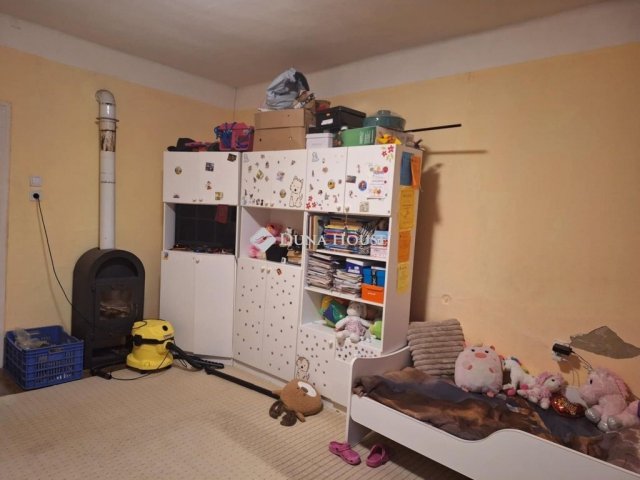 Eladó családi ház, Nagyigmándon 23.9 M Ft, 2 szobás