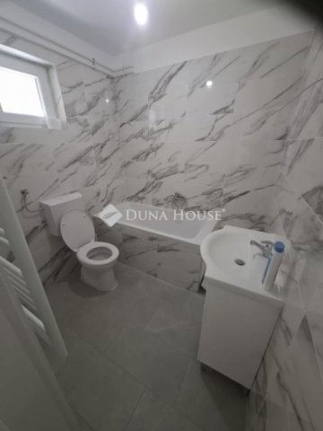 Eladó családi ház, Vecsésen 81.9 M Ft, 5 szobás