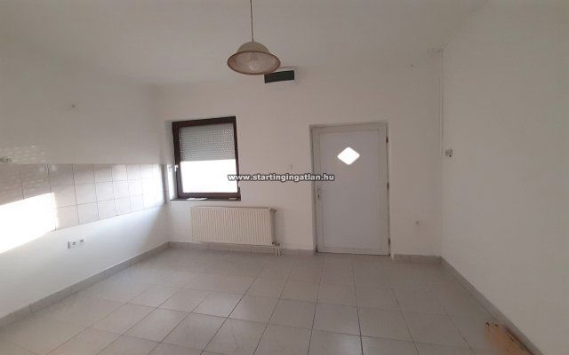 Eladó téglalakás, Budapesten, XXI. kerületben 44 M Ft, 2 szobás