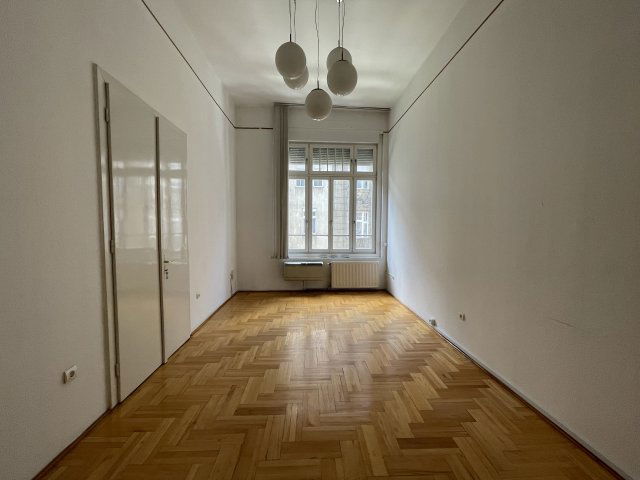 Kiadó téglalakás, albérlet, XIII. kerületben, Csanády utcában