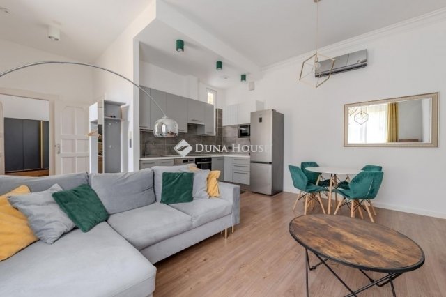 Eladó téglalakás, Budapesten, XIII. kerületben 120 M Ft