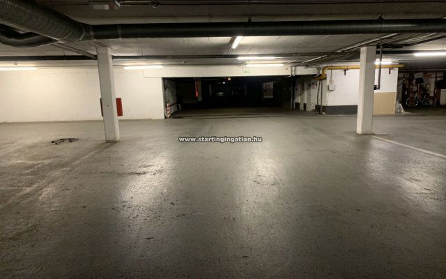 Eladó garázs, Budapesten, XI. kerületben 10.9 M Ft