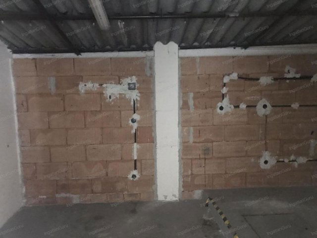 Kiadó üzlethelyiség, Kecskeméten 100 E Ft / hó, 3 szobás