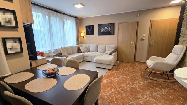 Eladó ikerház, Taksonyon 67 M Ft, 3 szobás / költözzbe.hu