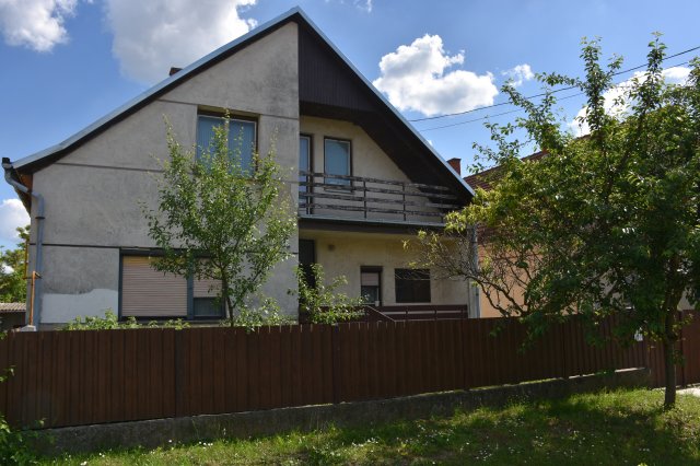 Eladó családi ház, Törökszentmiklóson 28.9 M Ft, 2+1 szobás