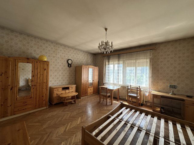 Eladó családi ház, Érden 75.9 M Ft, 6 szobás