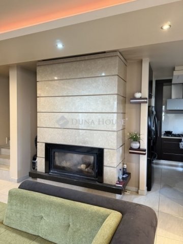 Eladó ikerház, Budapesten, XVIII. kerületben 130 M Ft, 4 szobás