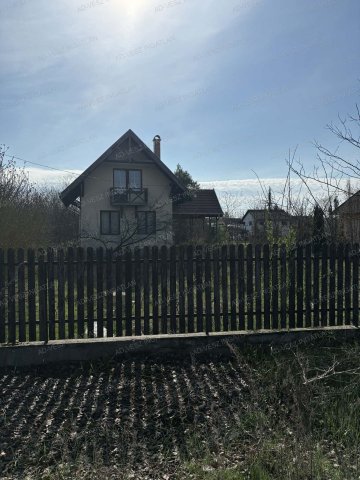 Eladó nyaraló, Tápiószentmártonon 19.9 M Ft, 2 szobás