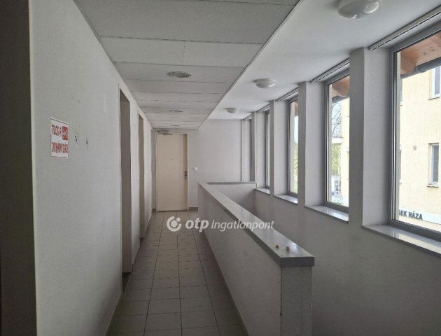 Eladó iroda, Gyulán 46.62 M Ft / költözzbe.hu