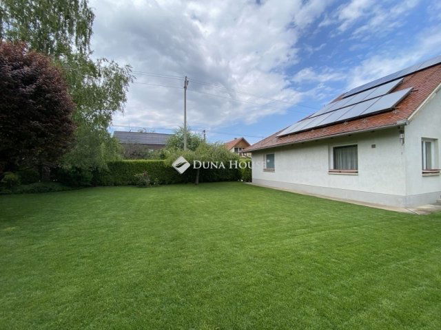 Eladó családi ház, Budapesten, XVII. kerületben 185 M Ft