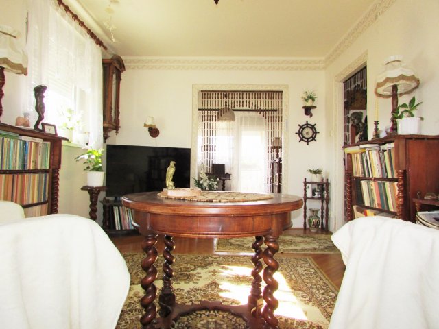 Eladó panellakás, Budapesten, III. kerületben, Raktár utcában