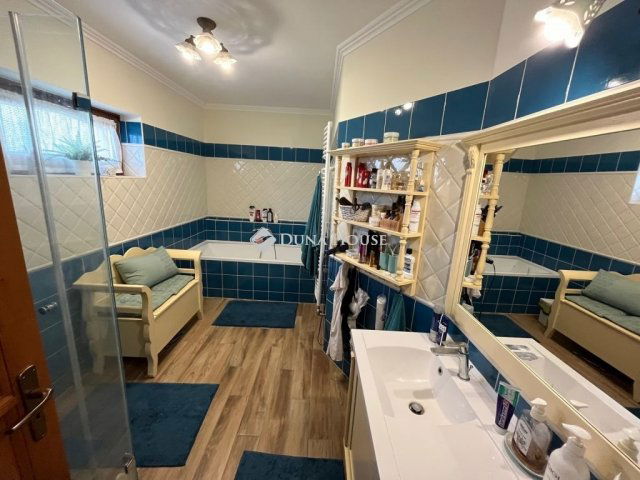 Eladó mezogazdasagi ingatlan, Bugacon 170 M Ft