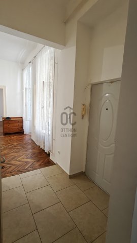 Eladó téglalakás, Budapesten, VII. kerületben, Garay utcában