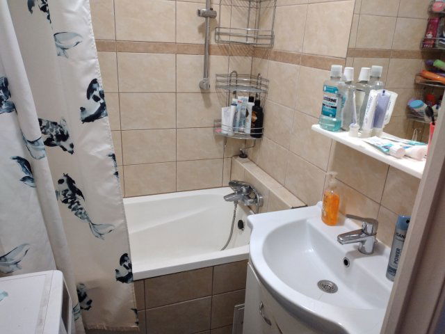 Kiadó panellakás, albérlet, Budapesten, X. kerületben