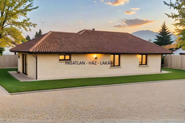 Eladó családi ház, Nagytarcsán 165.9 M Ft, 4 szobás