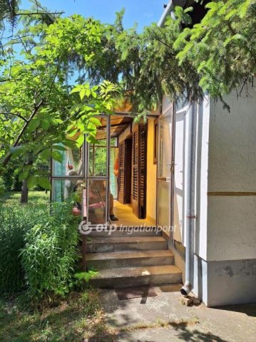 Eladó családi ház, Balatonvilágoson 57.9 M Ft, 2 szobás