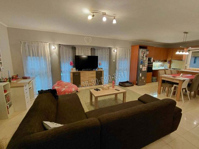 Eladó családi ház, Dabason 104.9 M Ft, 4 szobás