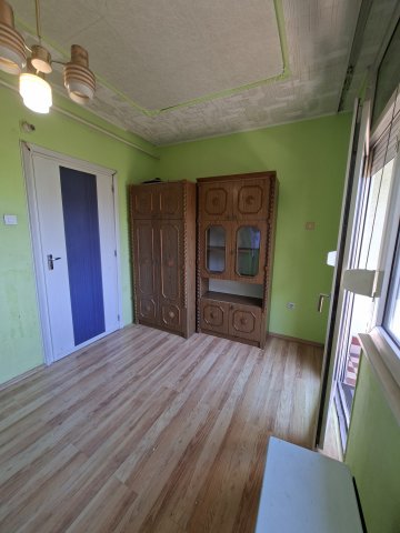 Kiadó téglalakás, albérlet, Egerben 160 E Ft / hó, 1+2 szobás