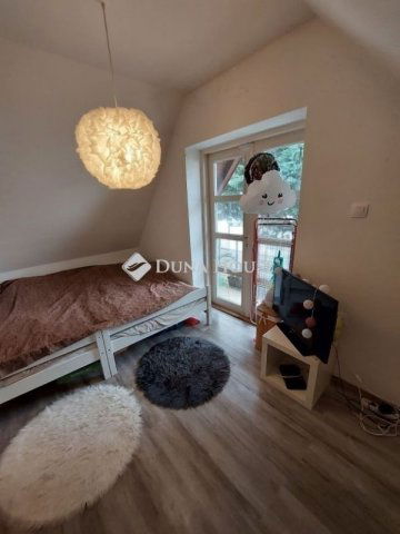 Eladó családi ház, Érden 75 M Ft, 4 szobás