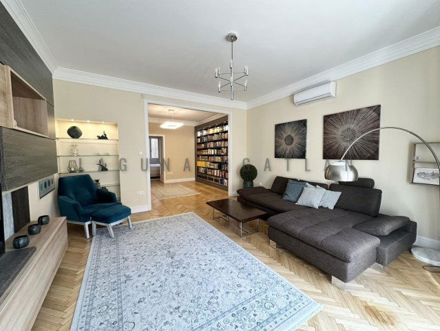 Kiadó téglalakás, albérlet, Budapesten, V. kerületben, 2 szobás