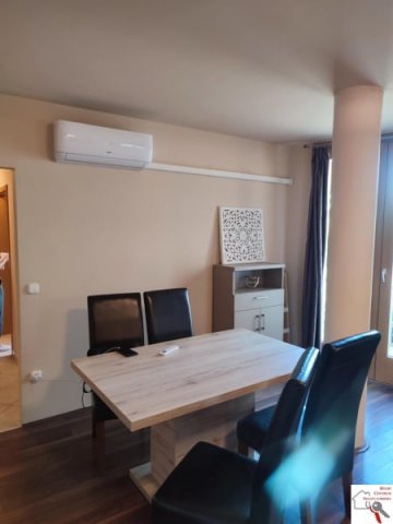 Kiadó téglalakás, albérlet, Pécsett 230 E Ft / hó, 3 szobás