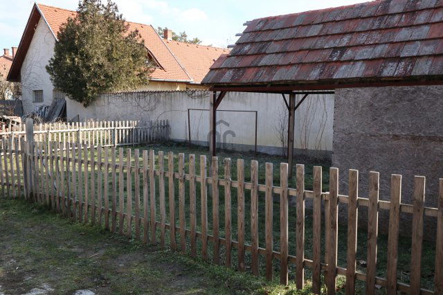 Eladó családi ház, Lajosmizsén 39.9 M Ft, 3 szobás