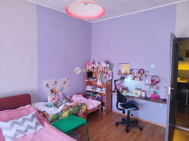 Eladó családi ház, Valkón 45 M Ft, 3 szobás