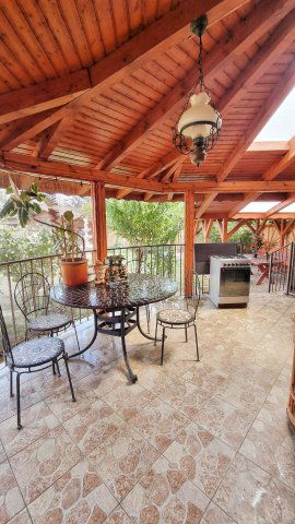 Eladó családi ház, Nyíregyházán 90.9 M Ft, 3+1 szobás