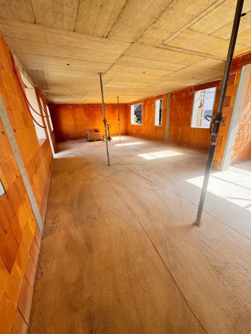 Eladó téglalakás, Szegeden 98.9 M Ft, 3 szobás