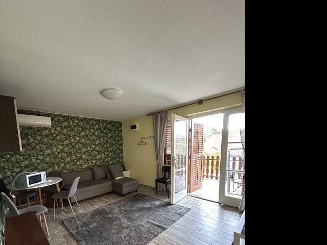 Eladó ikerház, Zalakaroson 51 M Ft, 6 szobás