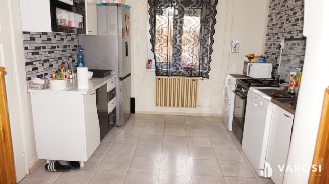 Eladó családi ház, Hódmezővásárhelyen 69.8 M Ft, 2+1 szobás