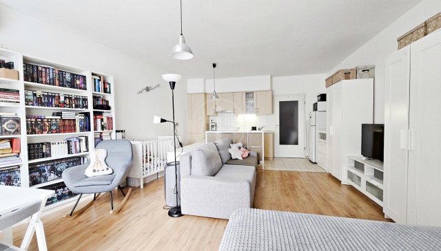 Eladó téglalakás, Budapesten, VIII. kerületben, Futó utcában