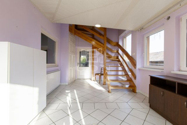 Eladó családi ház, Gödön 139 M Ft, 6 szobás