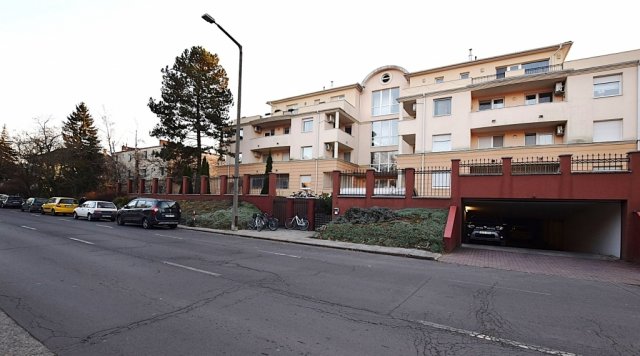 Kiadó garázs, Debrecenben 35 E Ft / hó / költözzbe.hu