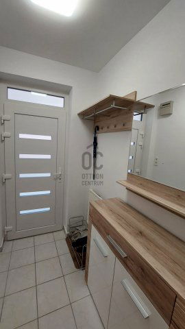 Kiadó téglalakás, albérlet, Pápán 230 E Ft / hó, 2 szobás