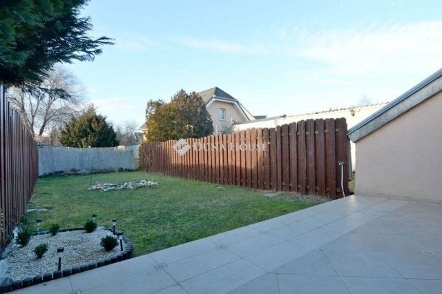 Eladó téglalakás, Kecskeméten 78.99 M Ft, 4 szobás