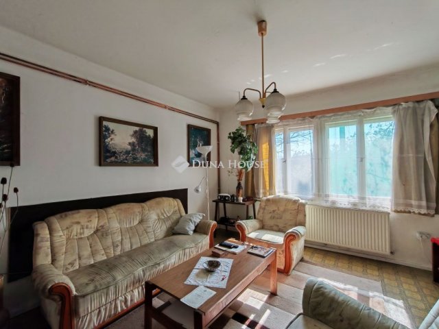 Eladó családi ház, Simontornyán 22 M Ft, 3 szobás