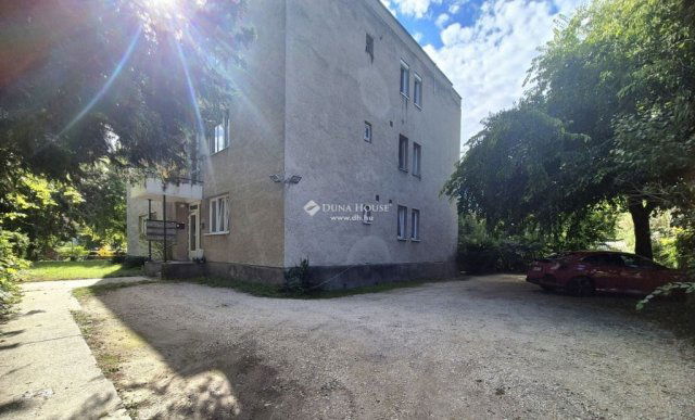 Eladó téglalakás, Budapesten, III. kerületben 91.5 M Ft