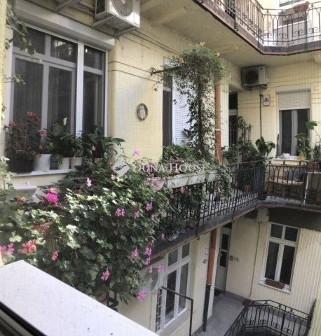 Eladó téglalakás, Budapesten, VIII. kerületben 108.5 M Ft