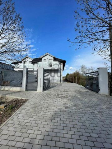 Eladó ikerház, Budapesten, XVI. kerületben 169.9 M Ft, 5 szobás
