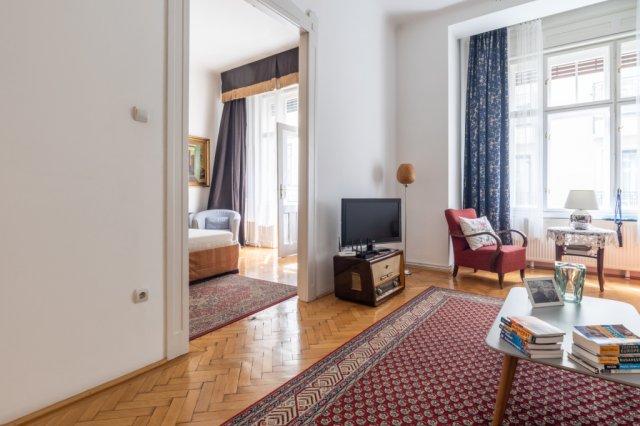 Eladó téglalakás, Budapesten, VI. kerületben 138.9 M Ft