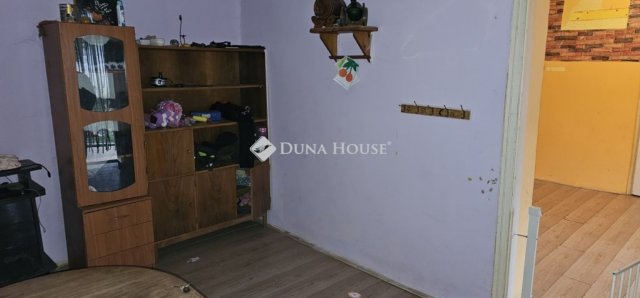 Eladó családi ház, Székelyszabaron 9.5 M Ft, 4 szobás