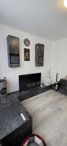 Eladó panellakás, Dunaújvárosban 41.9 M Ft, 2 szobás