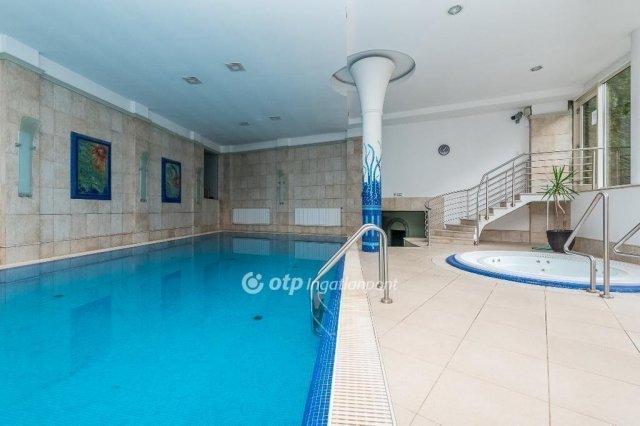 Eladó téglalakás, Budapesten, II. kerületben 131.9 M Ft
